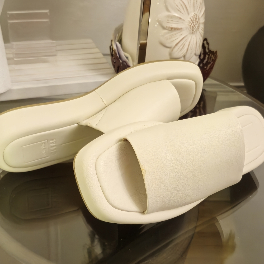 Dolce Vita Rosco Flat Sandals vorv Stella Size 8.5 (Condition Noted in Descript. - Picture 7 of 15
